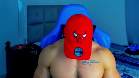 Iron online show from February 2025 10:48:02 PM