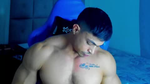 Iron online show from March 2025 06:39:02 AM