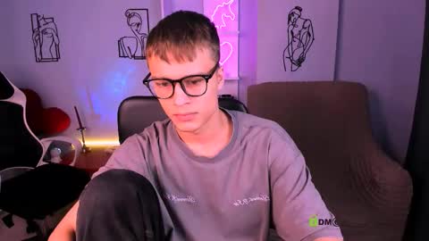 Snapshot of iron_fang1 chatting on October 2025 08:12:01 AM iron online show from October 2025 08:12:01 AM