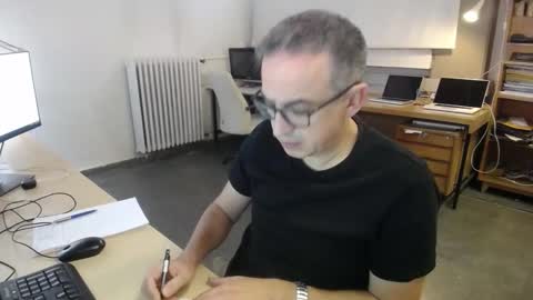 IronChrome online show from October 2025 04:32:02 AM