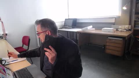 IronChrome online show from October 2025 07:08:01 AM