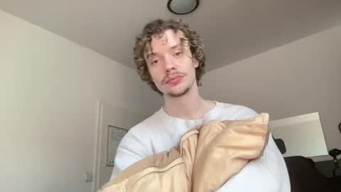 Sam online show from July 2026 11:27:01 AM