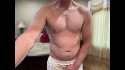 Snapshot of ironwoodbusy1986 chatting on November 2025 07:32:02 PM Leo online show from November 2025 07:32:02 PM