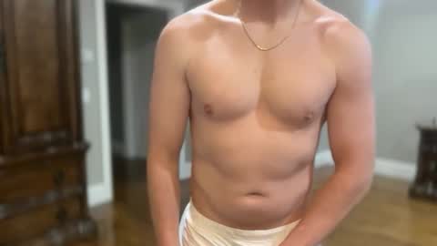 Snapshot of ironwoodbusy1986 chatting on January 2026 12:04:01 AM Leo online show from January 2026 12:04:01 AM