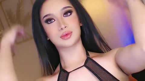 Snapshot of irresistabletiffany chatting on December 2024 08:26:02 PM Tiffany online show from December 2024 08:26:02 PM