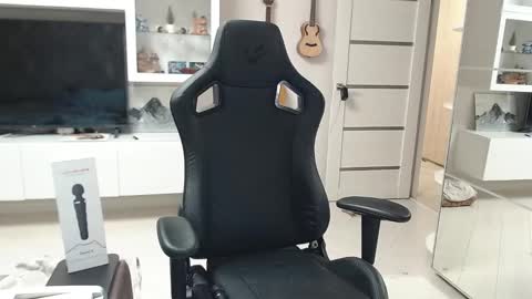 Irwi Tomboy online show from December 2024 11:12:02 PM