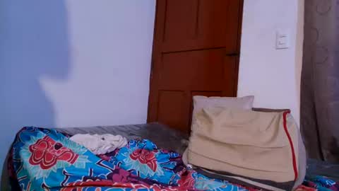 Snapshot of isa__sweet_ chatting on June 2026 10:15:01 AM isa__sweet_ online show from June 2026 10:15:01 AM