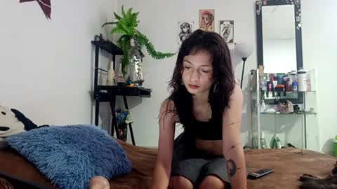 isa_babysweet online show from June 2026 07:35:01 PM