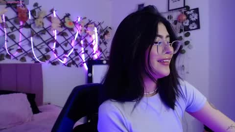 Snapshot of isa_bunny18 chatting on October 2025 03:47:01 AM isabela online show from October 2025 03:47:01 AM