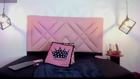 ISABELLA online show from June 2026 08:19:02 PM