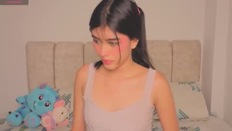 Isa Dolly online show from March 2026 12:47:01 AM