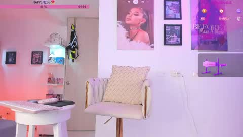 isabella online show from May 2026 10:16:01 PM
