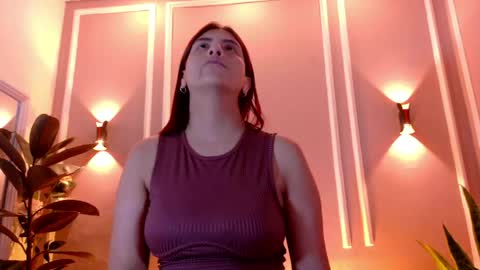 Isabella online show from April 2026 11:47:02 AM