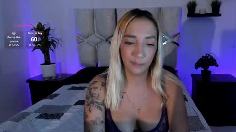 isa_klein online show from April 2026 05:14:02 AM