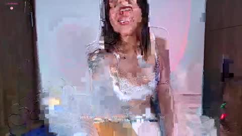 Isabella Laurentt  online show from May 2026 12:30:01 AM