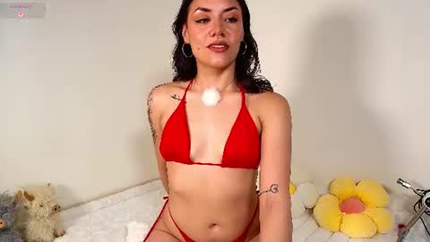 Isabella Laurentt  online show from June 2026 01:58:02 AM