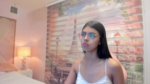    online show from October 2025 05:52:02 AM