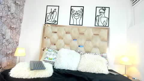 Snapshot of isa_villa chatting on September 2025 03:06:01 AM isa online show from September 2025 03:06:01 AM