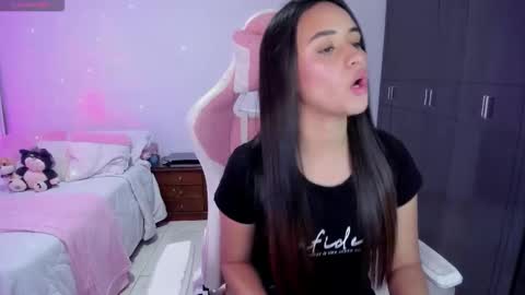 Snapshot of isaa_diamond chatting on October 2025 12:24:01 AM isaa_diamond online show from October 2025 12:24:01 AM