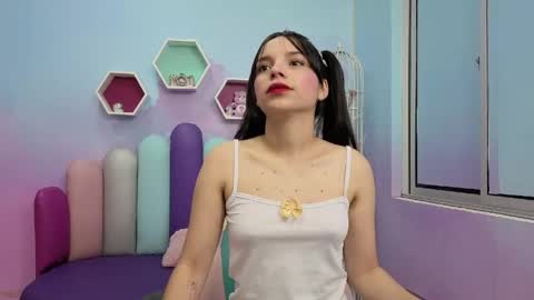Isaa Skinny  online show from June 2026 03:51:02 AM