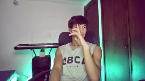 isaac online show from January 2025 01:10:01 AM
