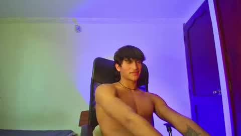 isaac online show from September 2025 10:46:02 PM