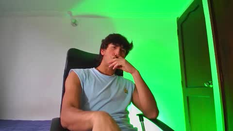 isaac online show from September 2025 08:02:02 PM