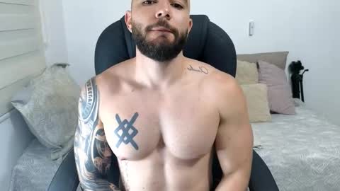 Isaac carter online show from January 2026 10:19:02 PM