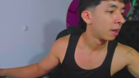 isaac_cryston online show from October 2025 08:04:01 PM