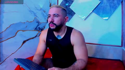 Snapshot of isaac_franko chatting on October 2025 09:47:01 PM isaac_franko online show from October 2025 09:47:01 PM