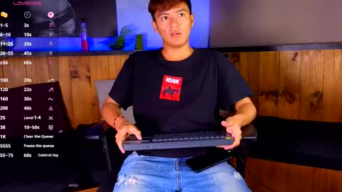 isaac_grimm online show from March 2026 09:36:02 AM