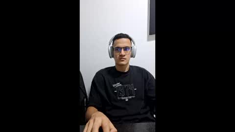 Snapshot of isaac_winter_ chatting on March 2026 04:30:02 AM Isaac online show from March 2026 04:30:02 AM