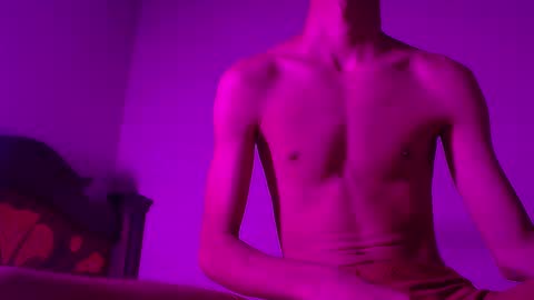 isaac online show from February 2025 05:29:01 AM