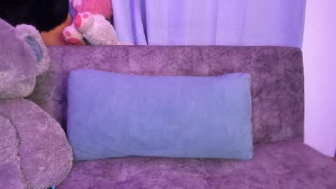 isaac online show from November 2025 07:20:01 AM