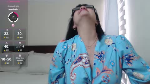 Snapshot of isabeel_sofia01 chatting on January 2025 05:14:01 PM Isabeel Sofia online show from January 2025 05:14:01 PM