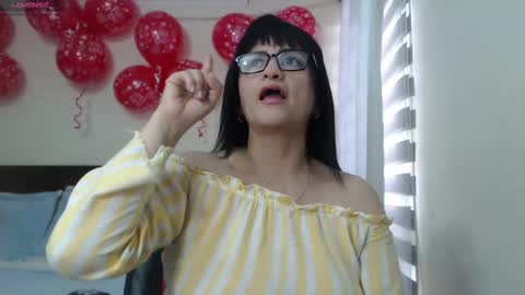 Snapshot of isabeel_sofia01 chatting on February 2025 08:42:01 PM Isabeel Sofia online show from February 2025 08:42:01 PM