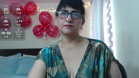 Snapshot of isabeel_sofia01 chatting on February 2025 02:43:01 PM Isabeel Sofia online show from February 2025 02:43:01 PM
