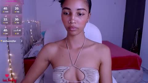 Snapshot of isabel_bailey chatting on February 2026 07:37:02 PM isabel online show from February 2026 07:37:02 PM