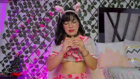 Isa online show from November 2025 06:12:01 PM