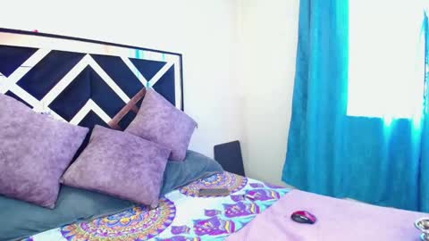 Snapshot of isabel_lopez_ chatting on February 2025 06:09:01 PM isabel online show from February 2025 06:09:01 PM