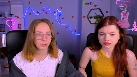 Snapshot of isabel_wave chatting on May 2026 07:04:01 PM isabel online show from May 2026 07:04:01 PM