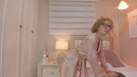 isabela__x online show from March 2026 11:32:02 AM