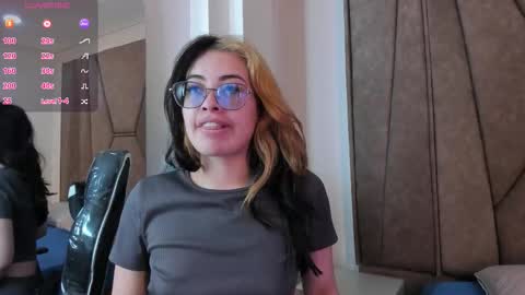 Snapshot of isabela_colins chatting on November 2025 12:16:02 PM isabela Collins online show from November 2025 12:16:02 PM