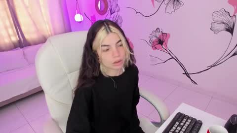 Snapshot of isabela_fiorelli chatting on September 2025 11:48:01 AM isabela_fiorelli online show from September 2025 11:48:01 AM