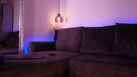 Isabela online show from June 2026 11:51:02 AM