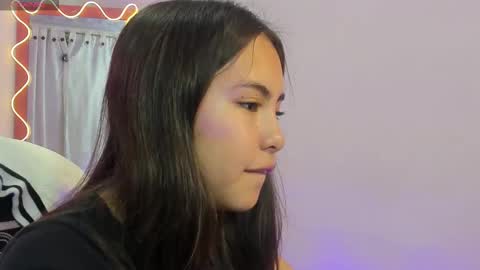 Snapshot of isabela_tay chatting on December 2025 11:48:01 AM ISABELA online show from December 2025 11:48:01 AM