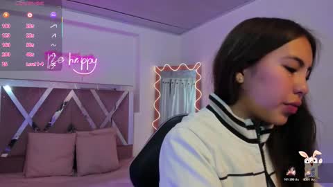 Snapshot of isabela_tay chatting on December 2025 11:37:01 AM ISABELA online show from December 2025 11:37:01 AM