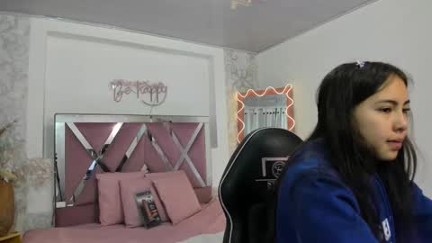 Snapshot of isabela_tay chatting on December 2025 11:38:02 AM ISABELA online show from December 2025 11:38:02 AM