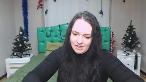 IsabelBlackberry online show from January 2025 09:02:01 AM