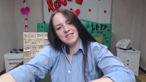 IsabelBlackberry online show from September 2025 05:07:01 AM